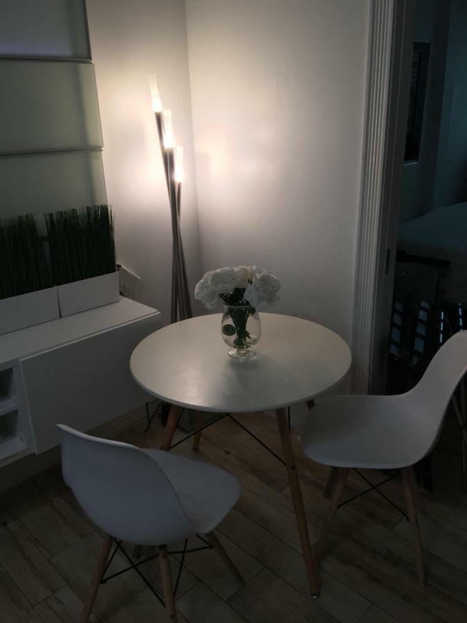 2 Bedroom Ocean Drive Newly Renovated Маямі-Біч Екстер'єр фото